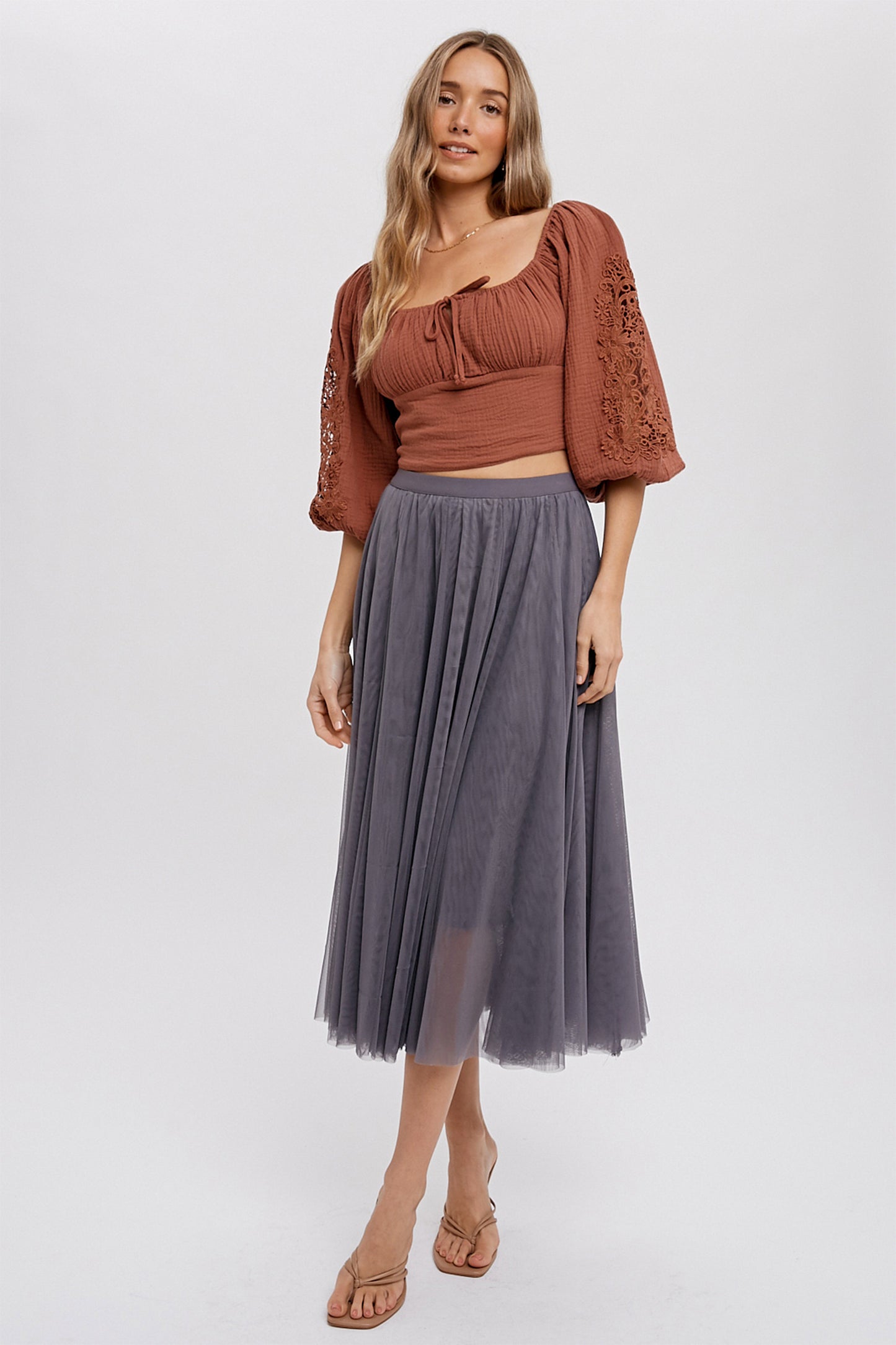 Square Neck Bubble Lace Sleeve Crop Top